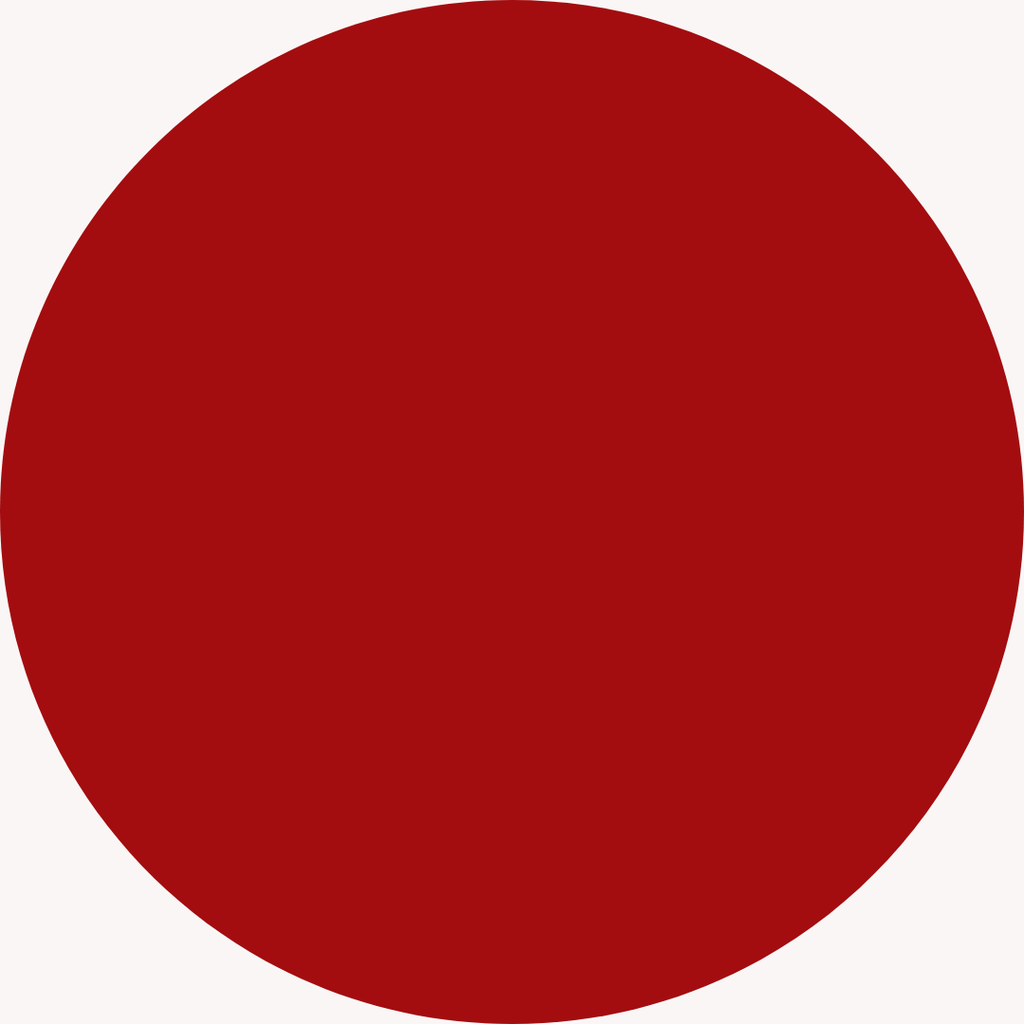 في كوزماتيك - أحمر شفاه سائل مخملي يدوم طويلاً (اللون: دراما كوين)